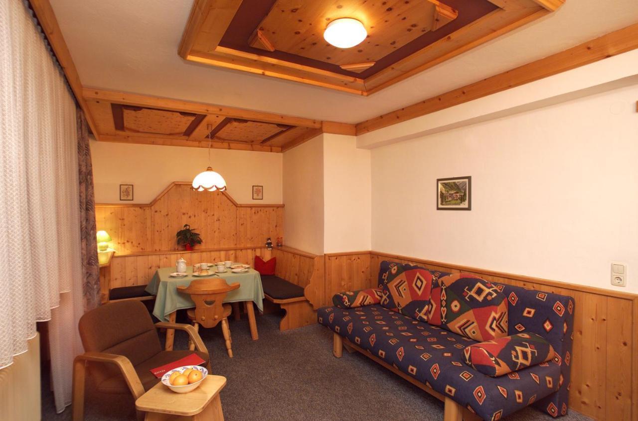 Pension Lachmayr Kaprun Rom bilde